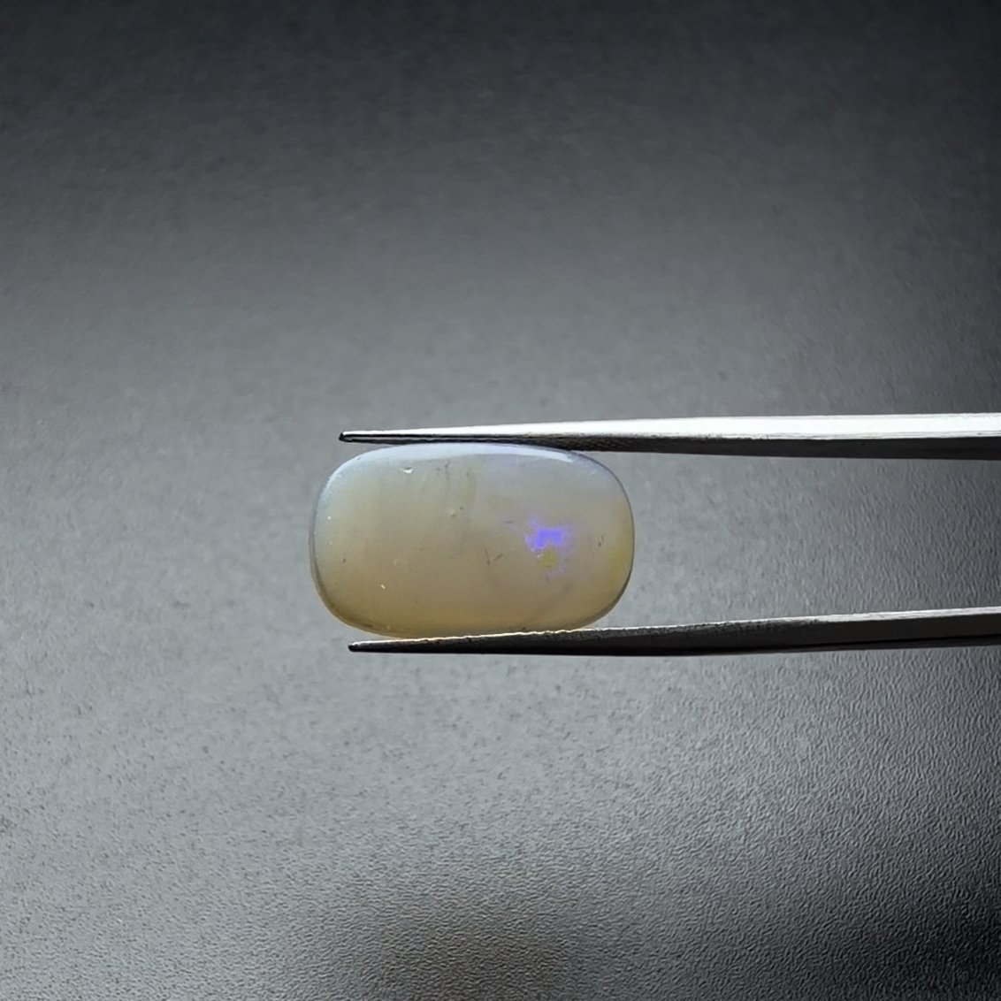 Fire opal I 7.00-Ratti