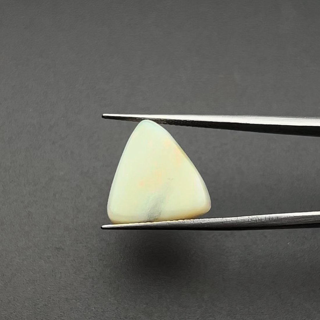 Fire opal I 7.50-Ratti