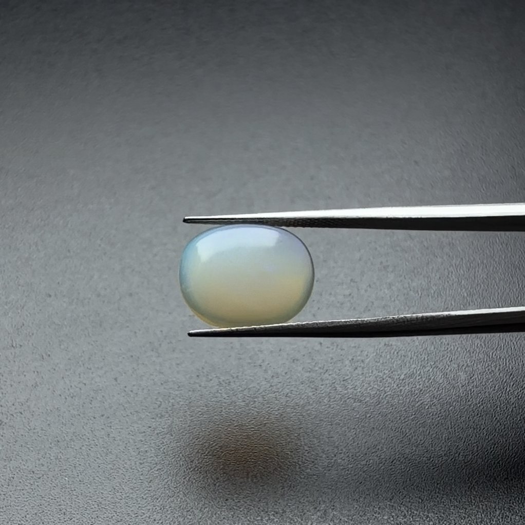 Fire opal I 5.25-Ratti