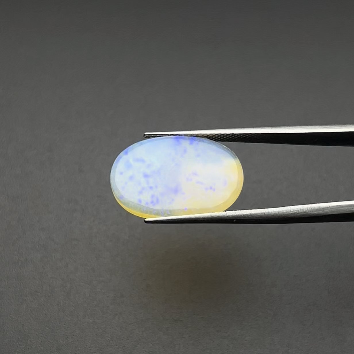 Fire opal I 7.00-Ratti