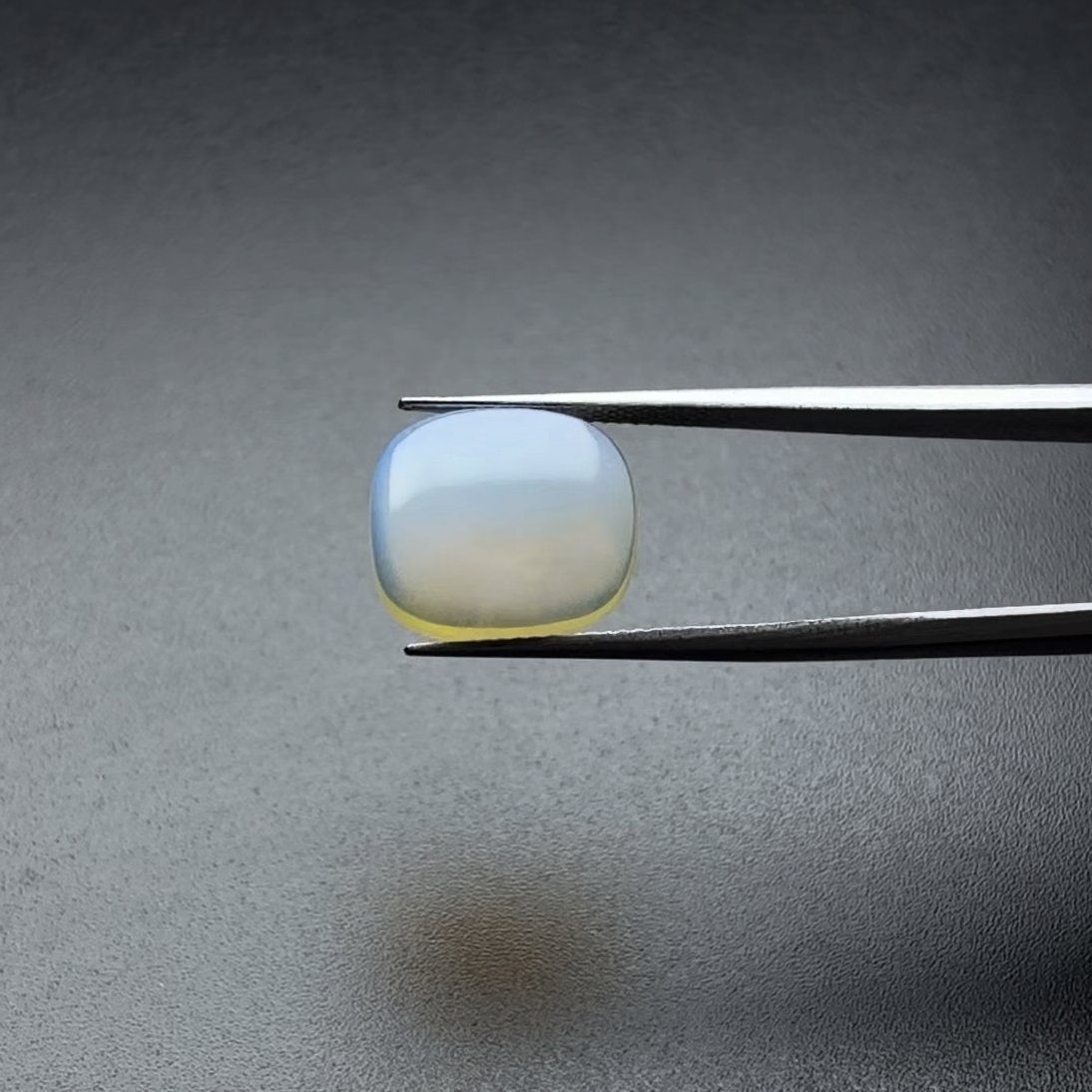 Fire opal I 7.00-Ratti