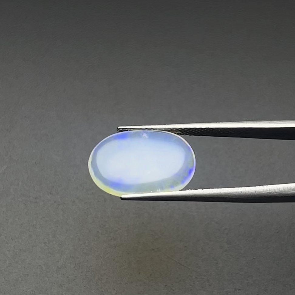 Fire opal I 4.50-Ratti