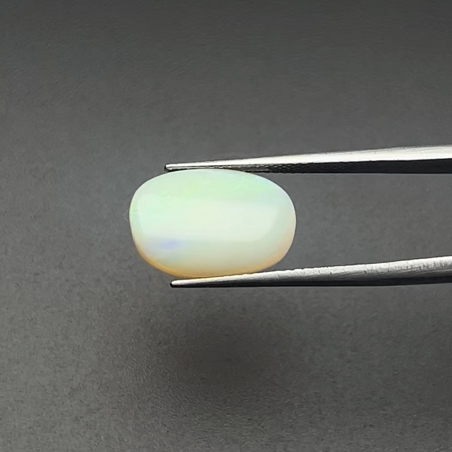 Fire opal I 5.50-Ratti