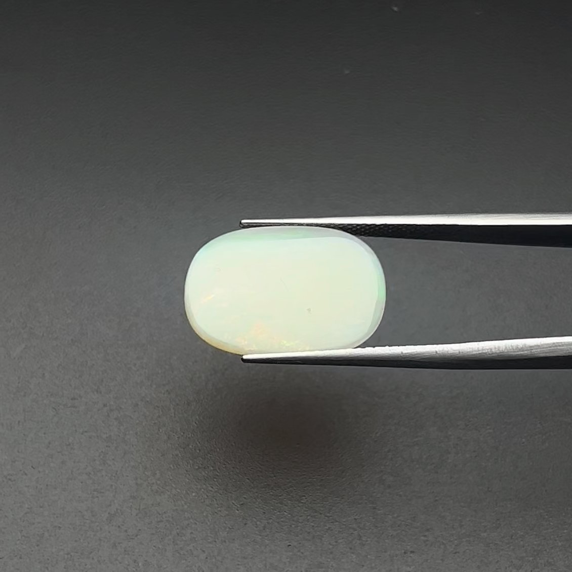 Fire opal I 5.50-Ratti