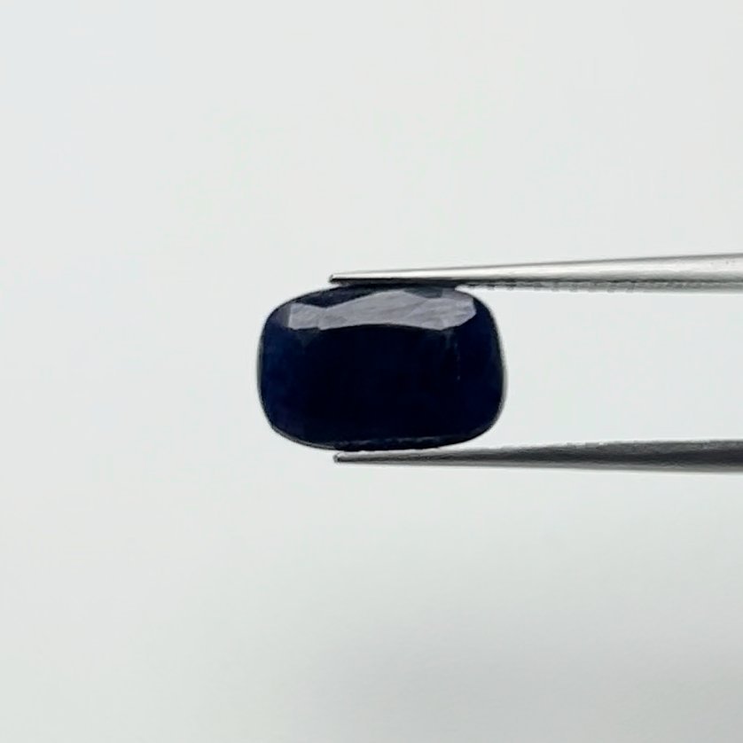 Blue Sapphire | 6.00 Ratti