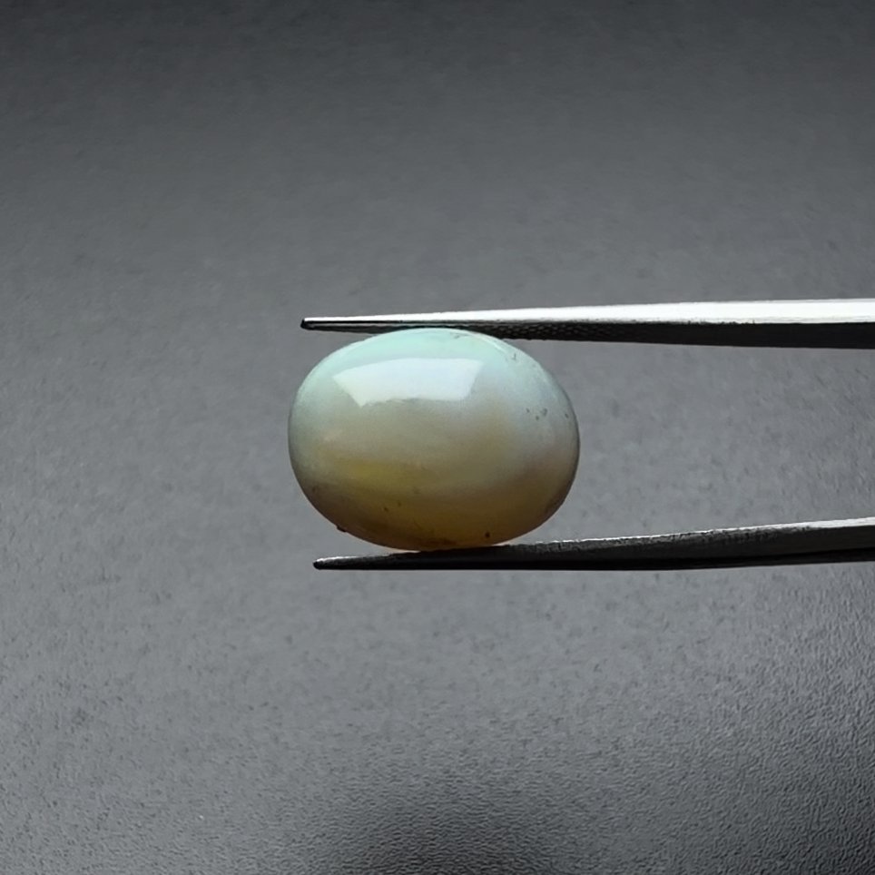 Fire opal I 9.25-Ratti