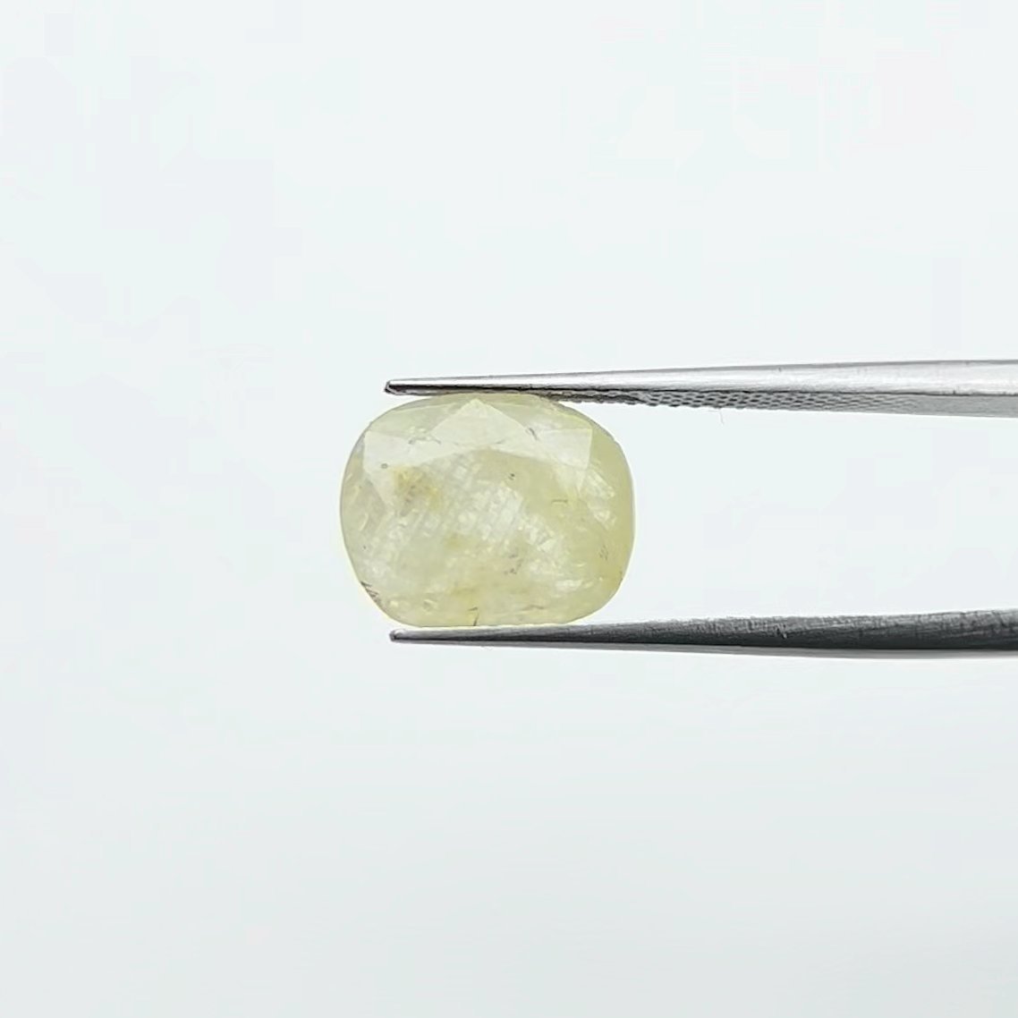 Yellow Sapphire | 5.50 Ratti