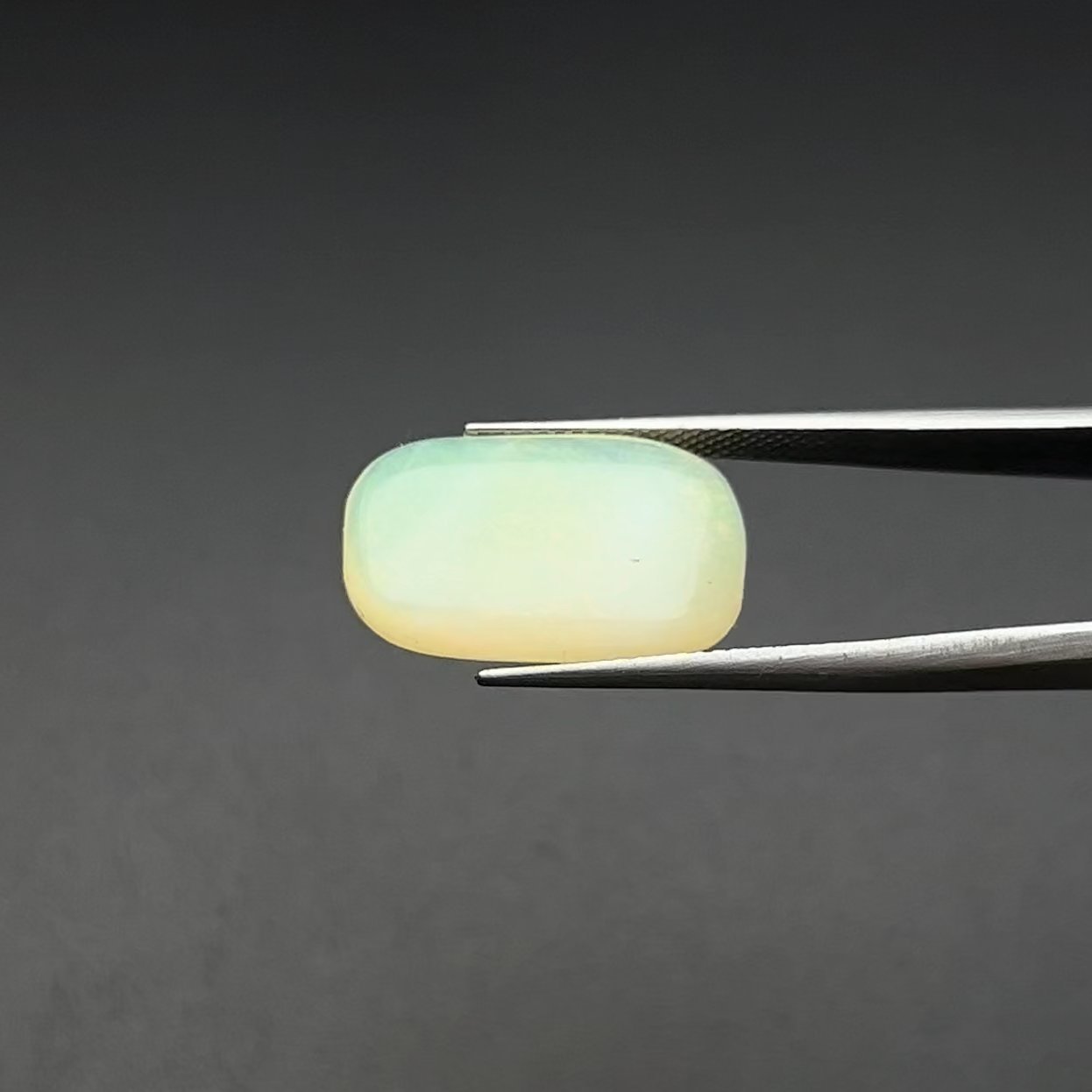 Fire opal I 12.00-Ratti