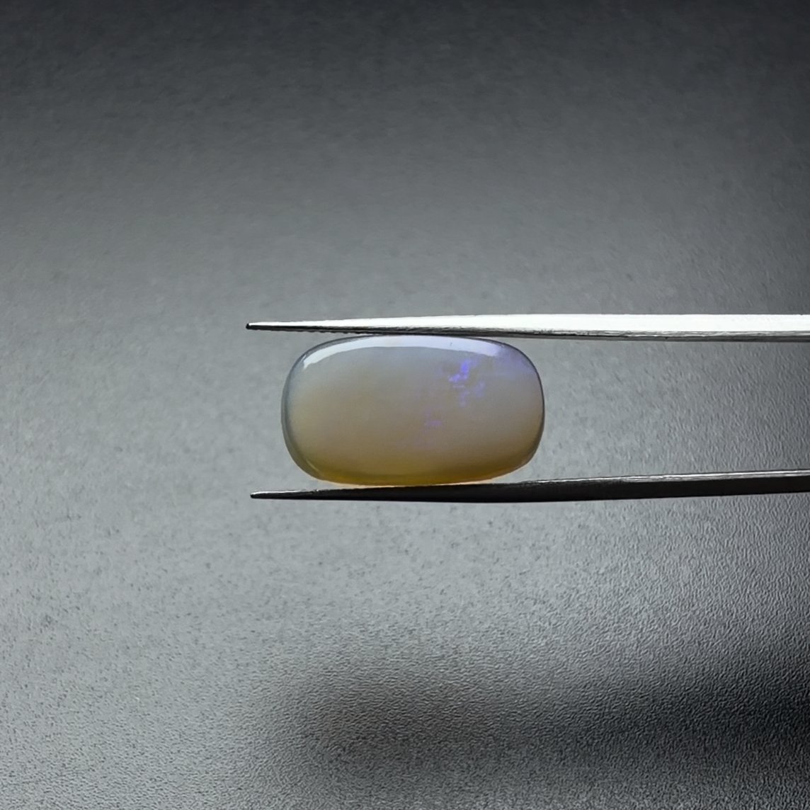 Fire opal I 12.50-Ratti
