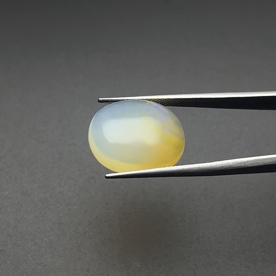 Fire opal I 14-Ratti