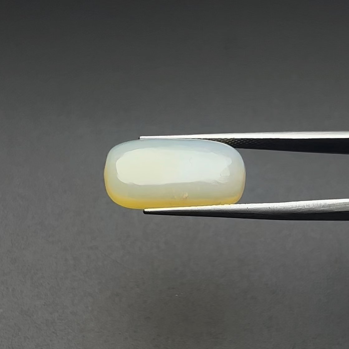 Fire opal I 9-Ratti