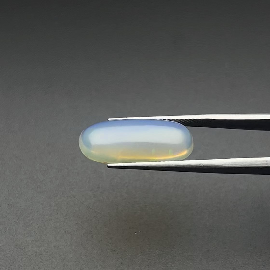 Fire opal I 8.25-Ratti