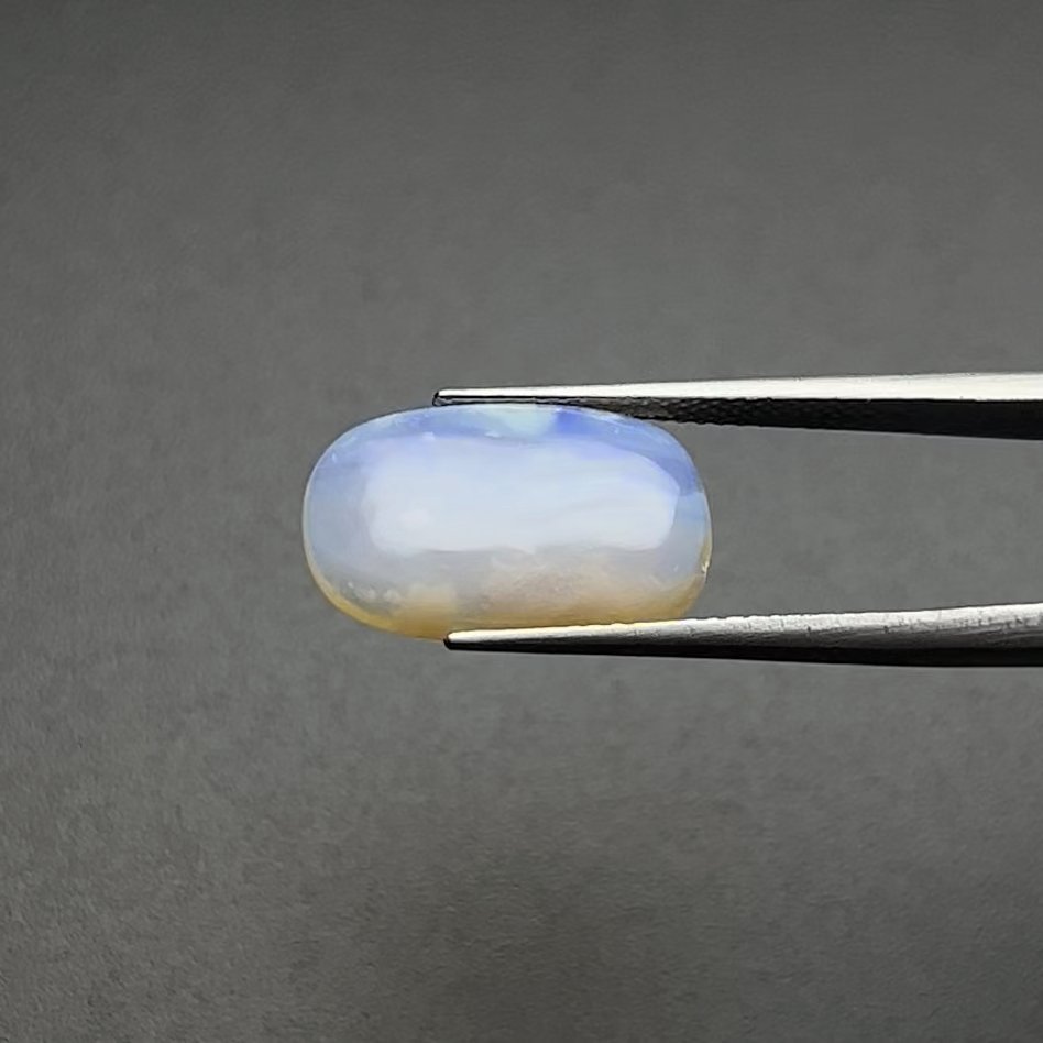 Fire opal I 5.50 Ratti