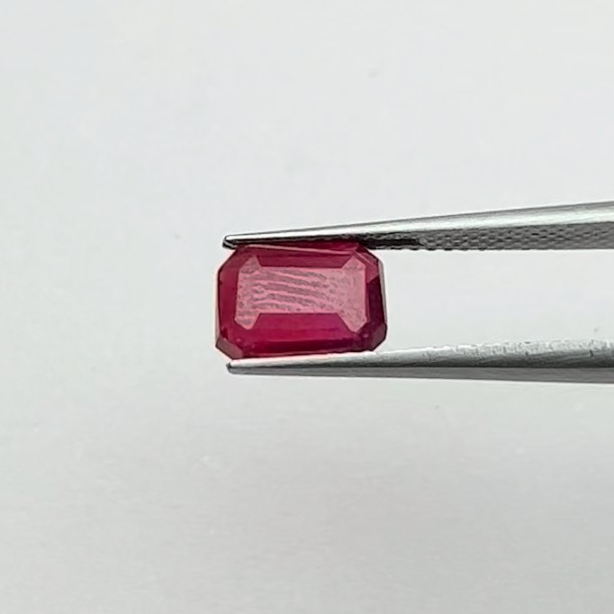 Ruby | 3.25 Ratti