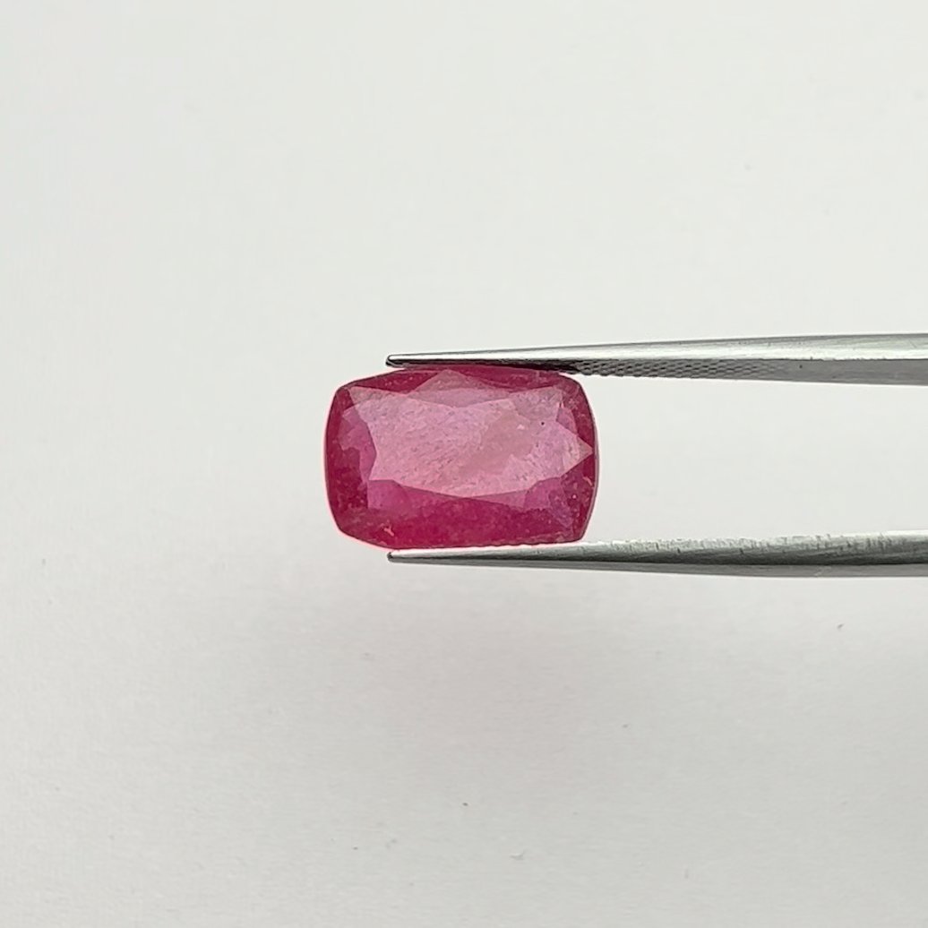 Ruby | 7.00 Ratti
