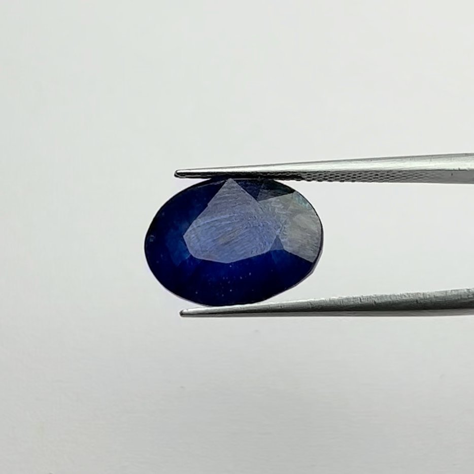 Blue Sapphire | 11.00Ratti