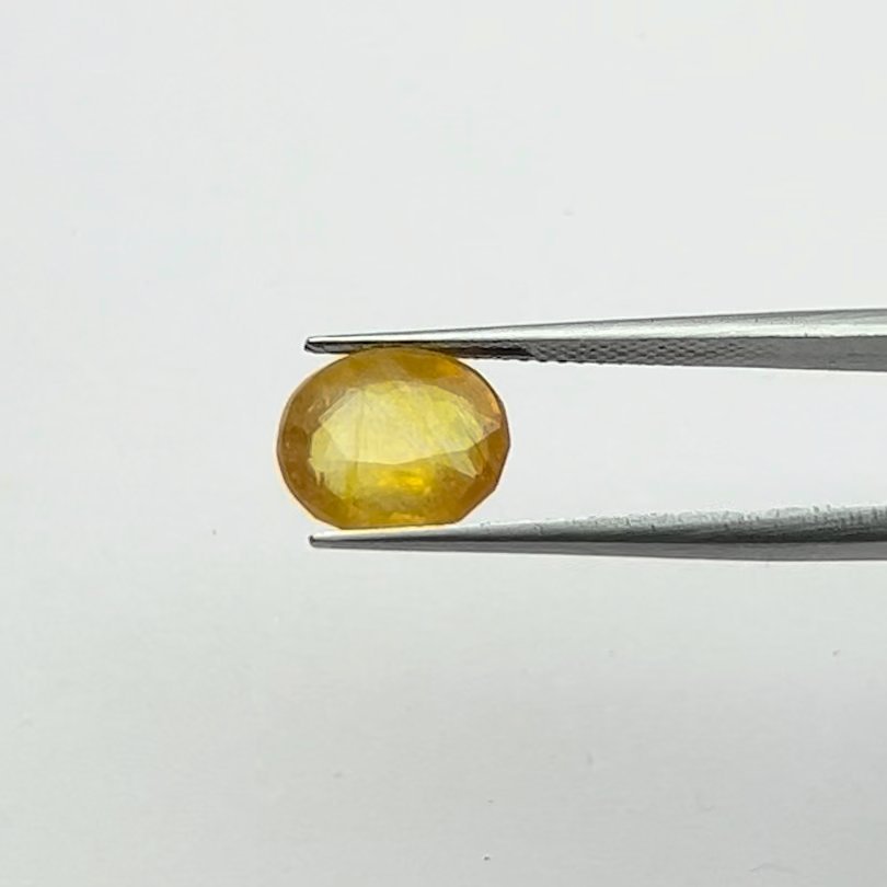Yellow Sapphire | 4.75 Ratti