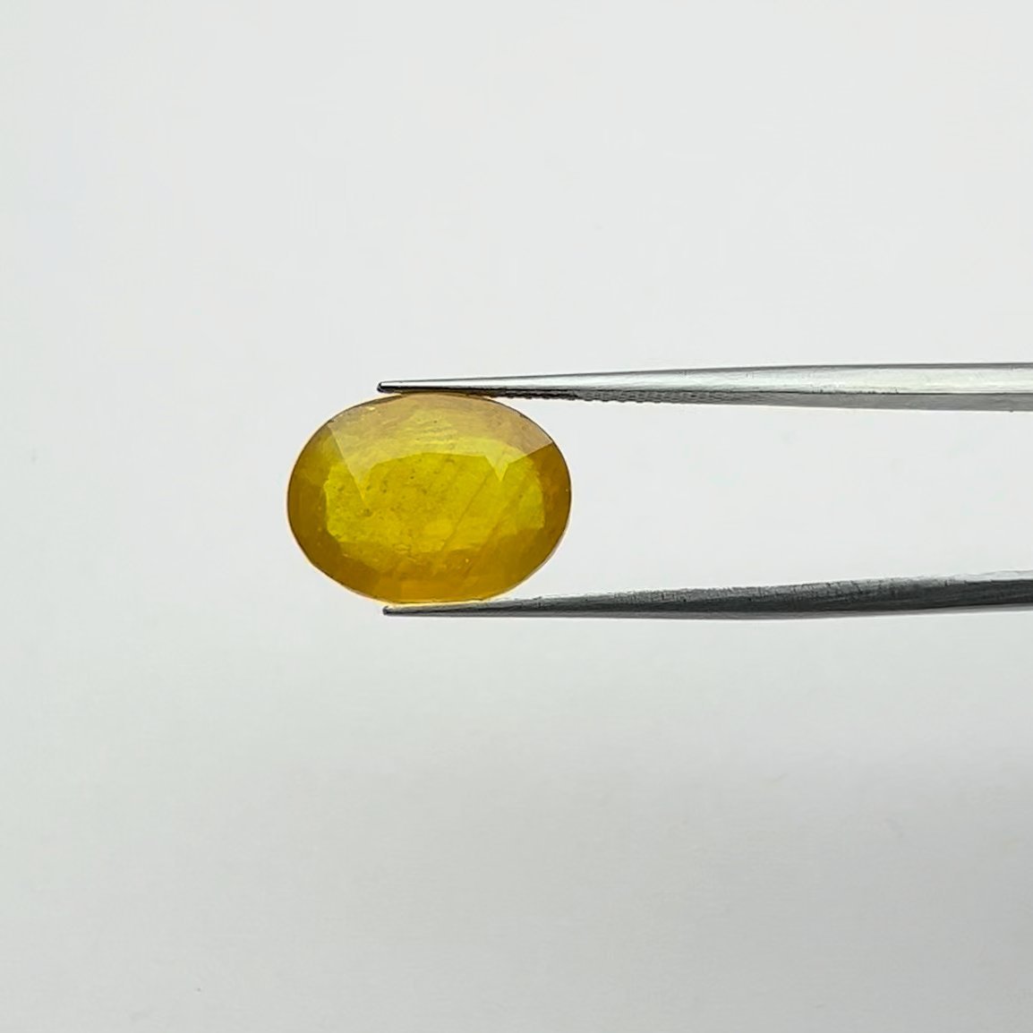 Yellow Sapphire | 8.75 Ratti