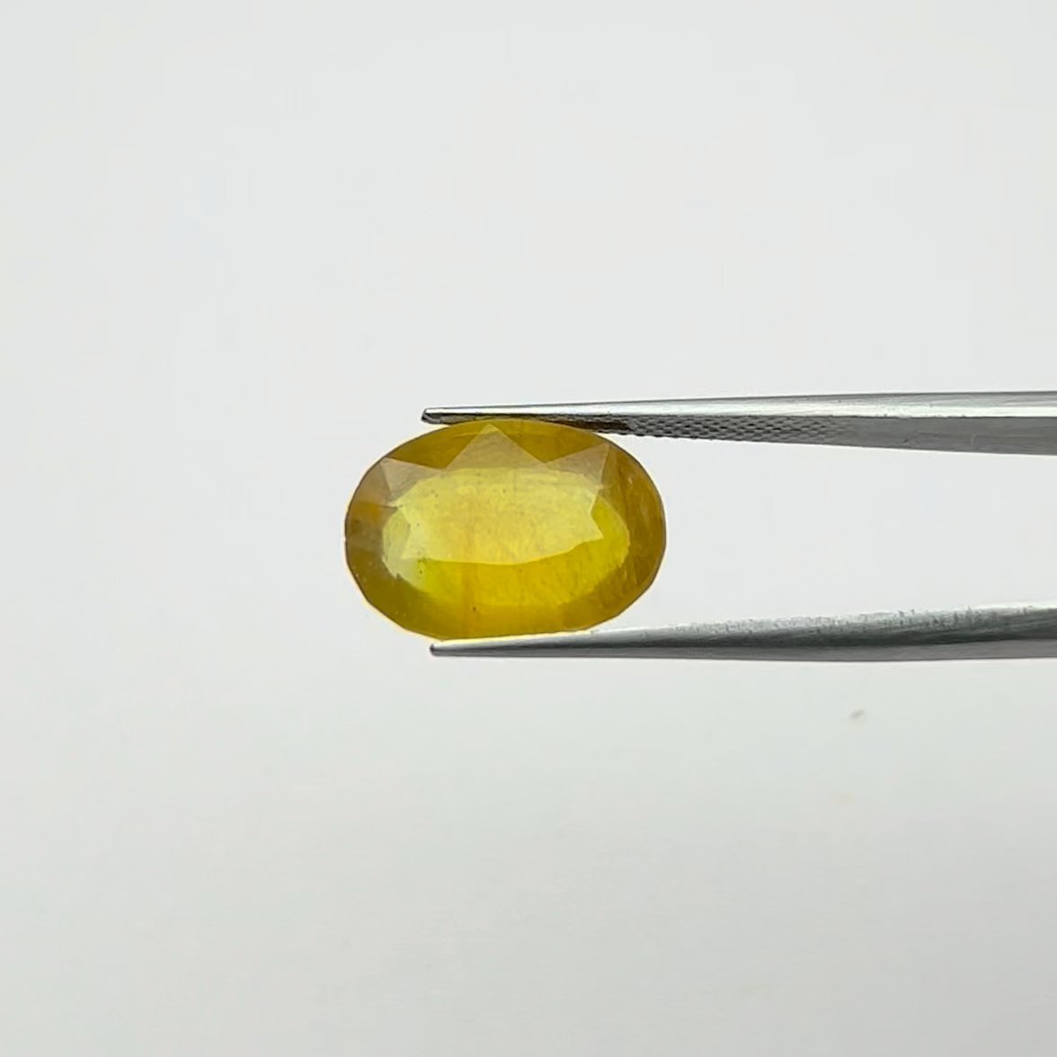 Yellow Sapphire | 10.00 Ratti