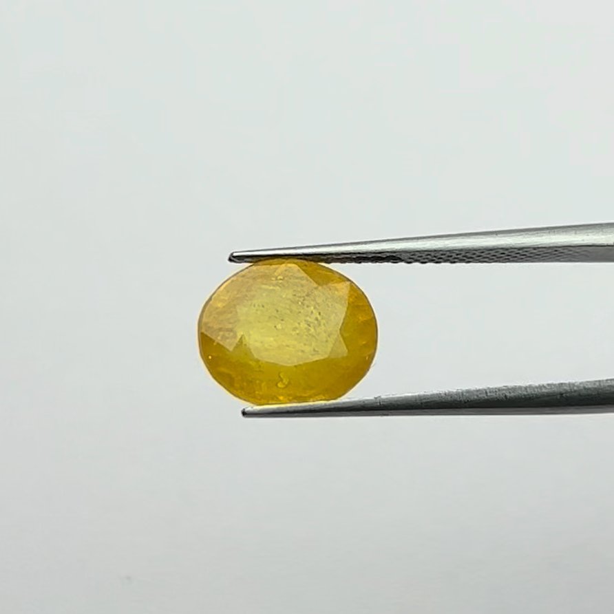 Yellow Sapphire | 5.25 Ratti