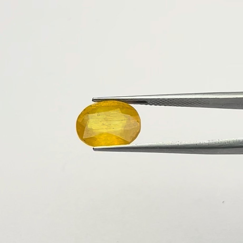 Yellow Sapphire | 5.25 Ratti