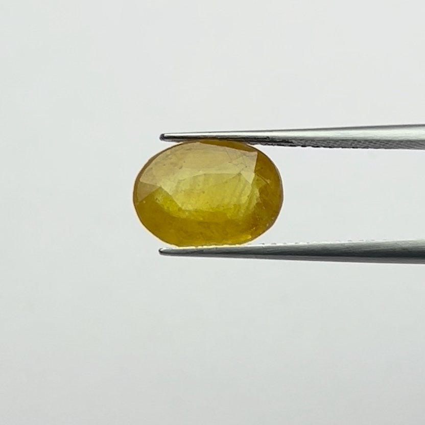 Certified Natural Energized Yellow Sapphire Gemstone 4.50 Ratti for Jupiter Prosperity Luck and Cosmic Confidence