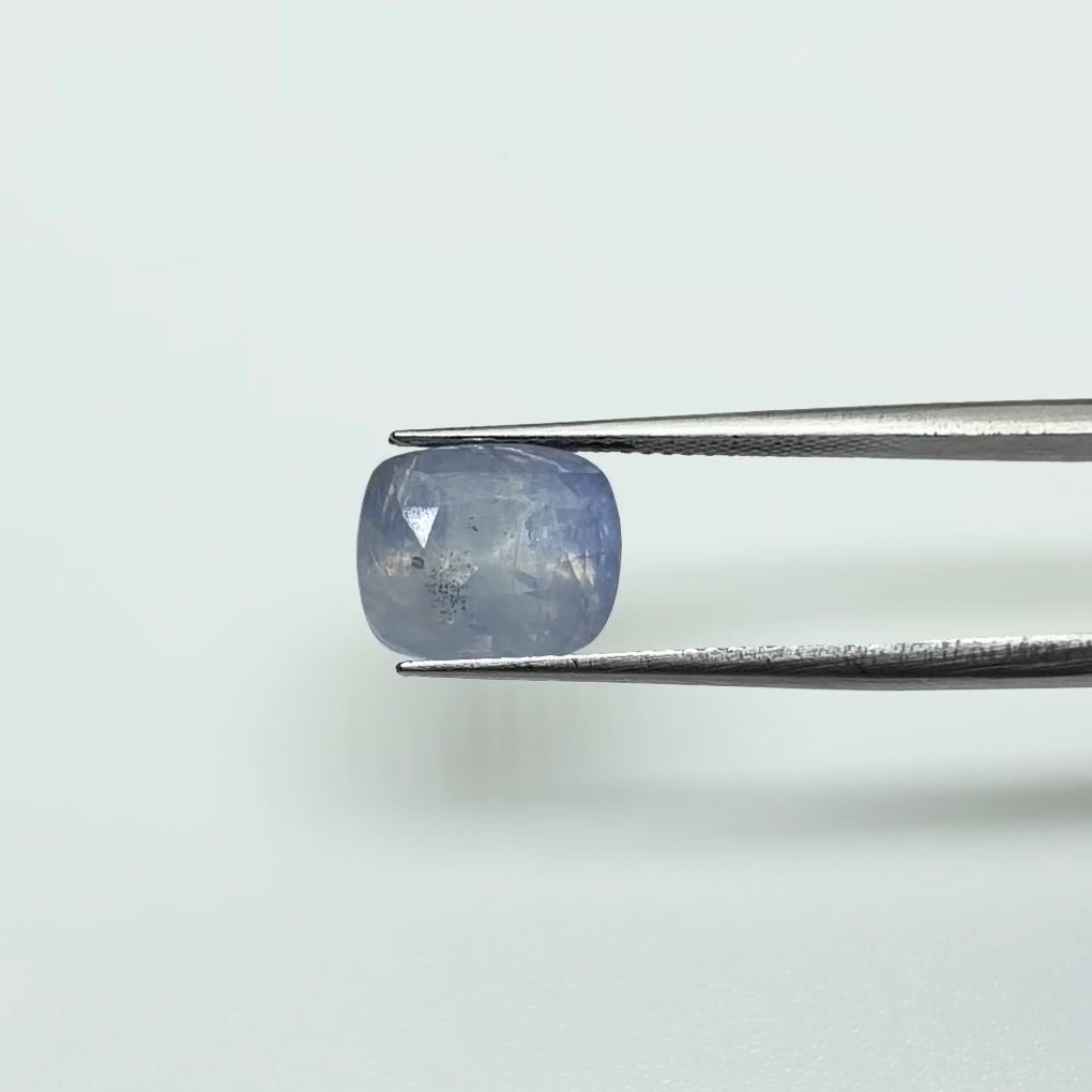 Blue Sapphire | 6.50 Ratti
