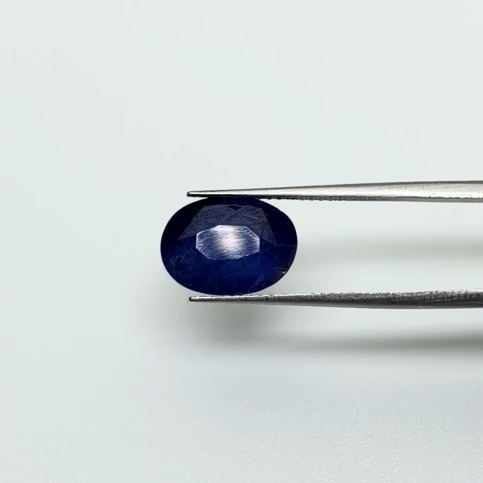 Blue Sapphire | 7.00 Ratti