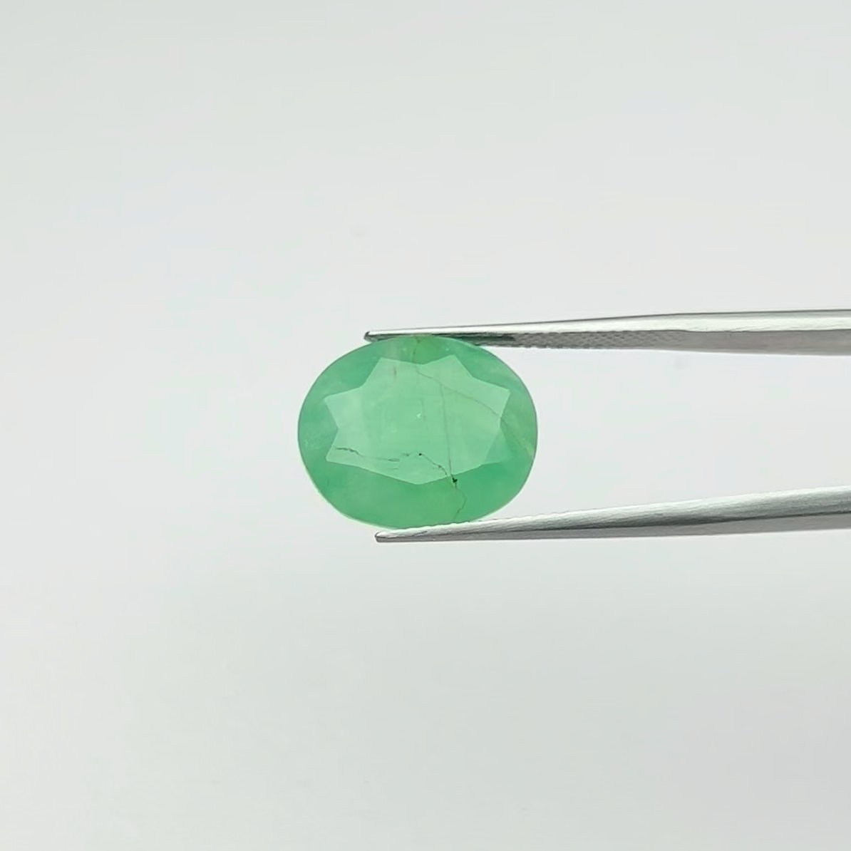 Emerald | 10.25 Ratti