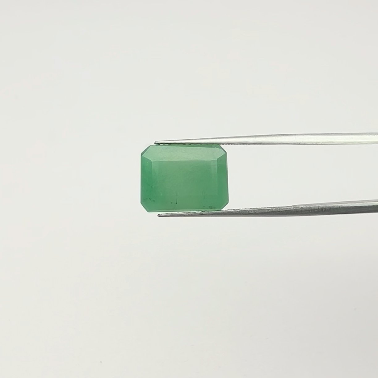 Emerald | 8.25 Ratti