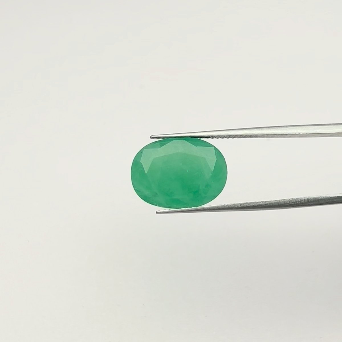 Emerald | 10.00 Ratti