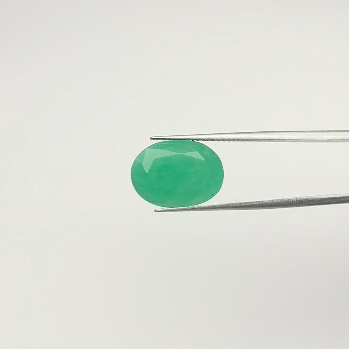 Emerald | 9.25 Ratti
