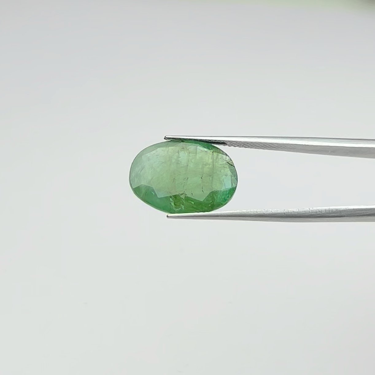 Emerald | 8.25 Ratti