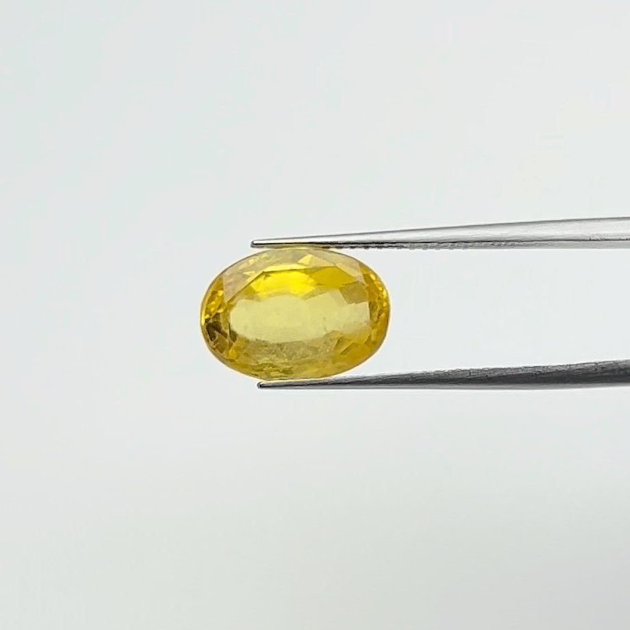 Yellow Sapphire | 7.00 Ratti
