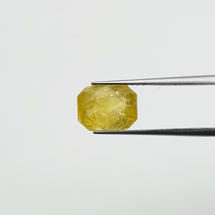Yellow Sapphire | 4.00 Ratti