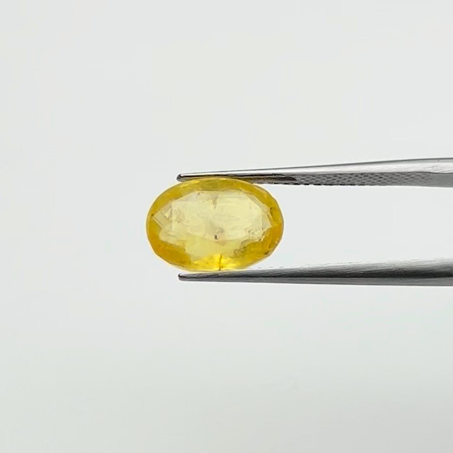 Yellow Sapphire | 5.00 Ratti