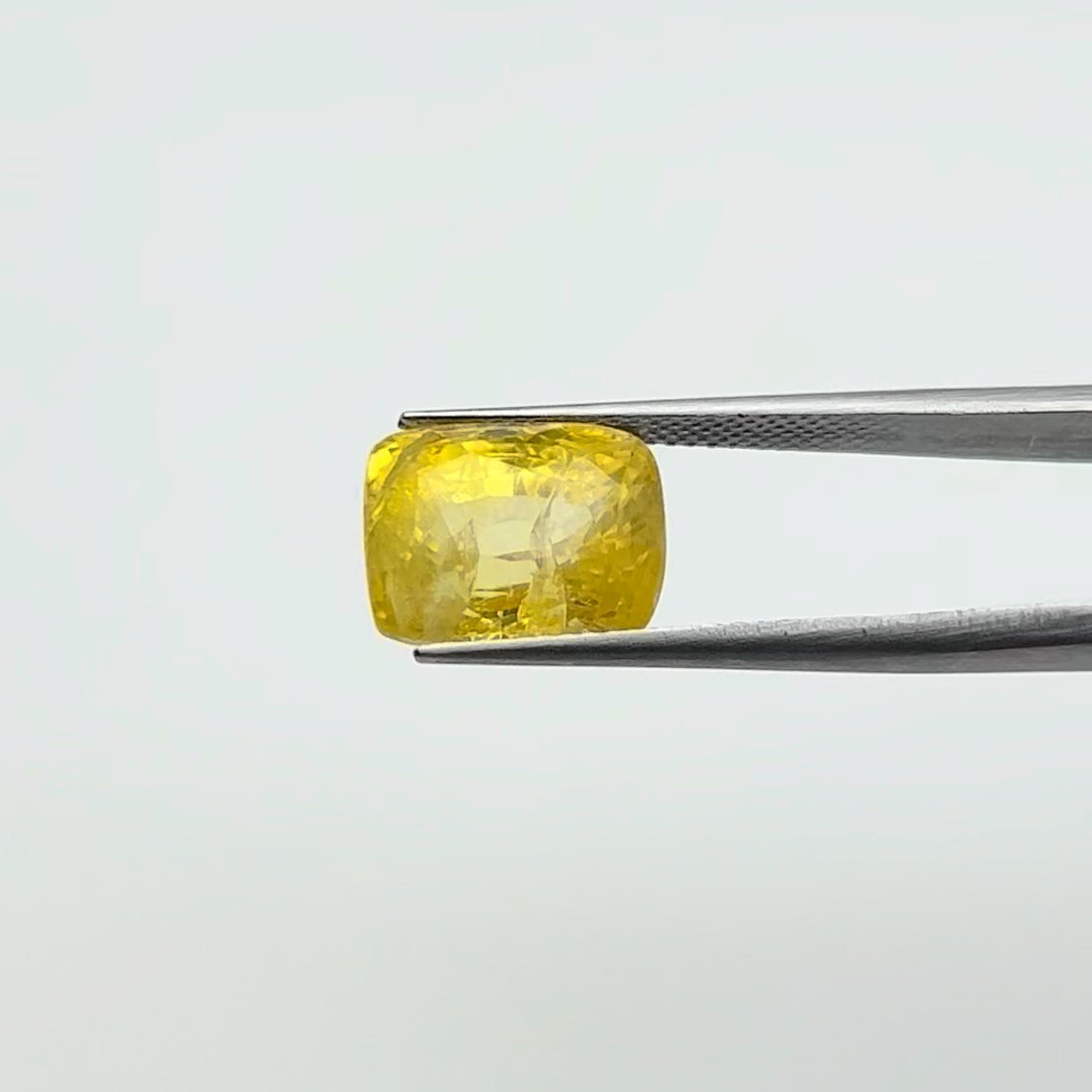 Yellow Sapphire | 11.25 Ratti