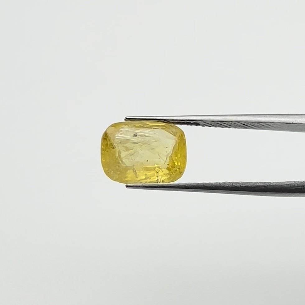 Yellow Sapphire | 5.50 Ratti
