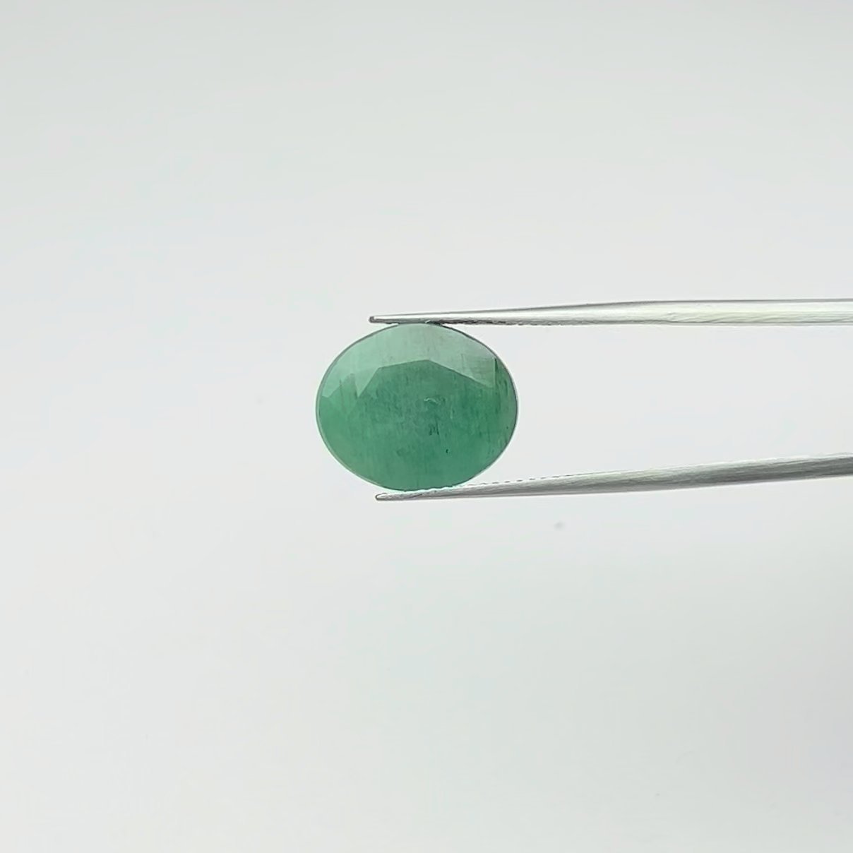 Emerald | 8.25 Ratti