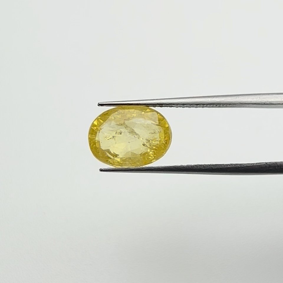 Yellow Sapphire | 5.25 Ratti