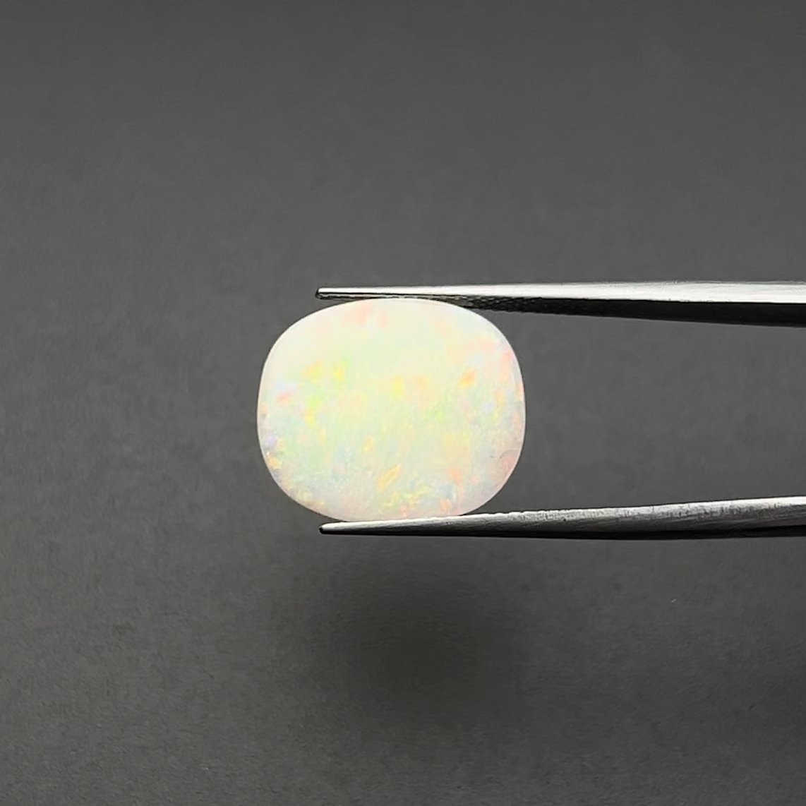 Fire opal I 5.50-Ratti