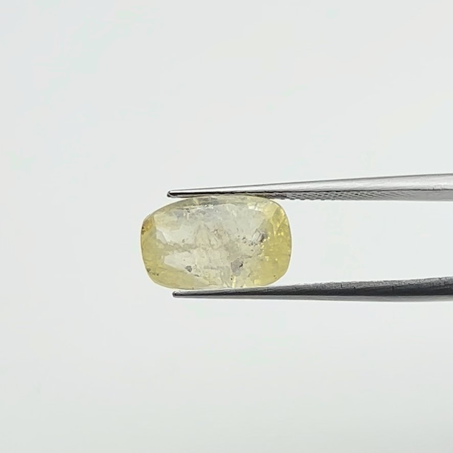 Yellow Sapphire | 6.00 Ratti