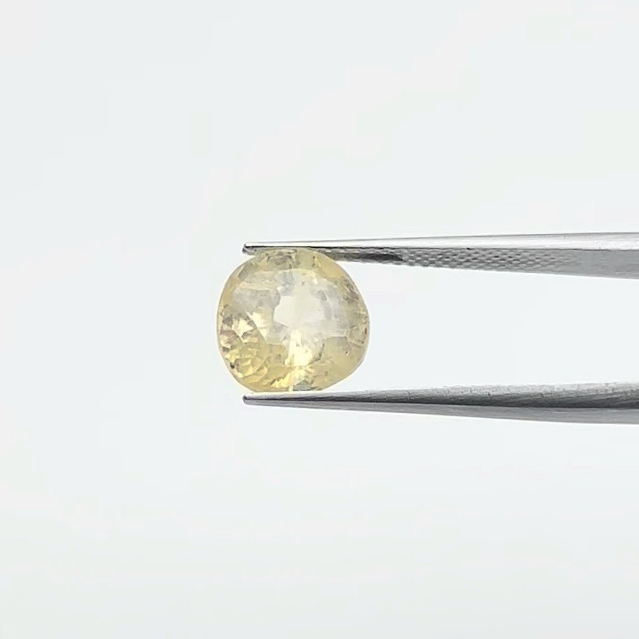 Yellow Sapphire | 6.00 Ratti