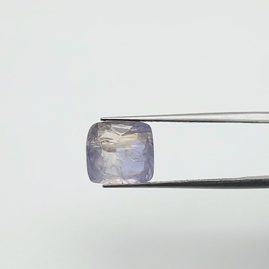 Blue Sapphire | 6.00 Ratti