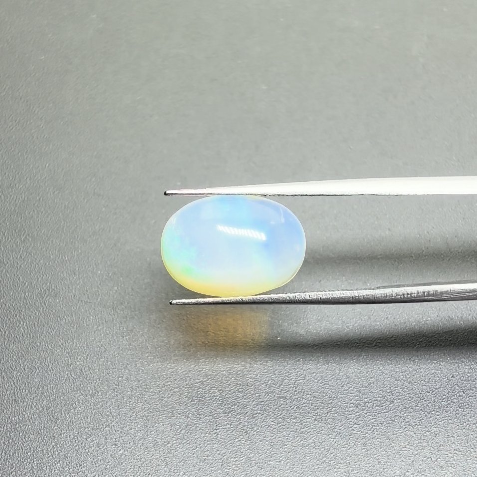 Fire opal I 4.00-Ratti